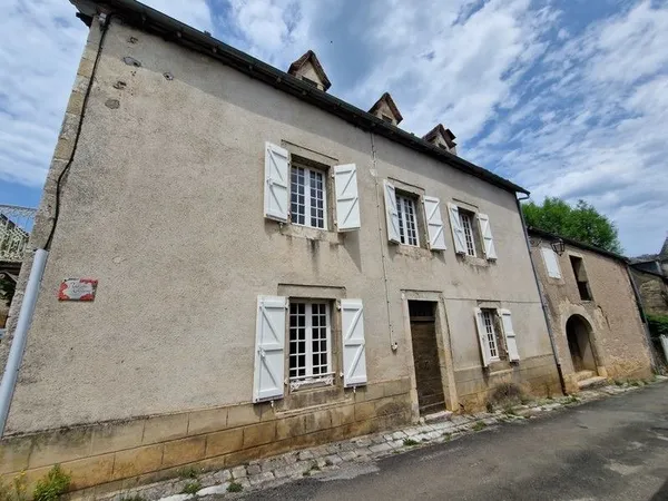 Maison en pierre 8 pièces 265 m²
