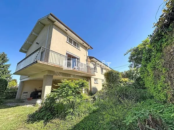 Maison Bourg En Bresse 5 pièces 151 m2
