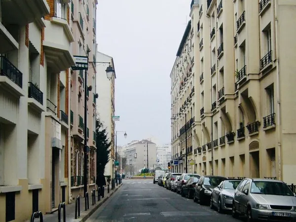 Cède remise à COURBEVOIE