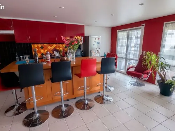 APPARTEMENT 82 m²