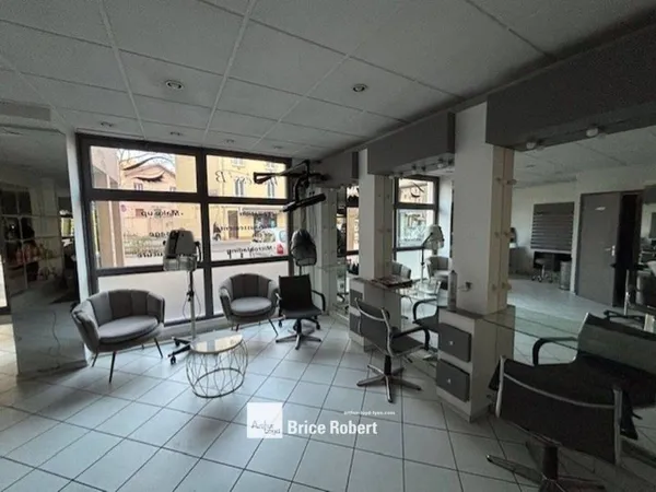 Local commercial 62 m²