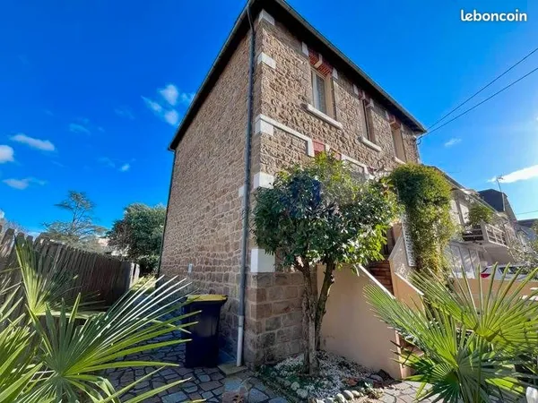 Maison 7 pièces 136 m²