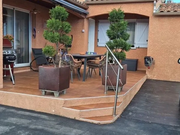 Maison familiale , dans un quartier calme