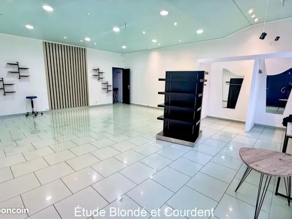 Local commercial Hazebrouck