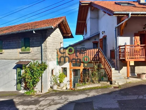 A VENDRE - MAISON AVEC VUE LAC A LUGRIN