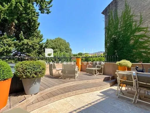 Appartement 5 pièces 122 m²