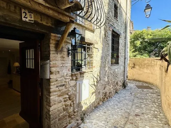 Haut de Cagnes - Côte d'Azur Charmante maison de village rénovée Haut de Cagnes - Côte d'Azur