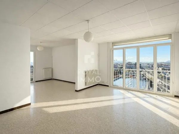 À VENDRE LA VALETTE-DU-VAR T4 FAMILIAL 70 m2 RÉSIDENCE SÉCURISÉE + 2 PARKINGS PRIVATIFS !