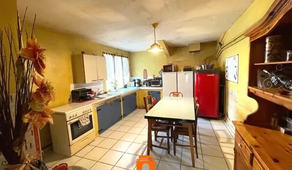 Appartement 8 pièces 125 m²