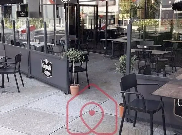 Boutique 200 m²