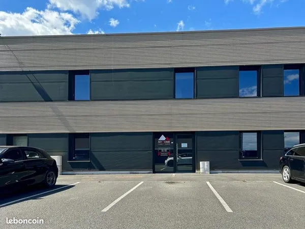 Bureaux 96 m²