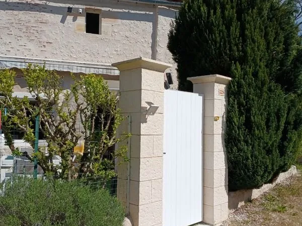 Maison de bourg + terrain