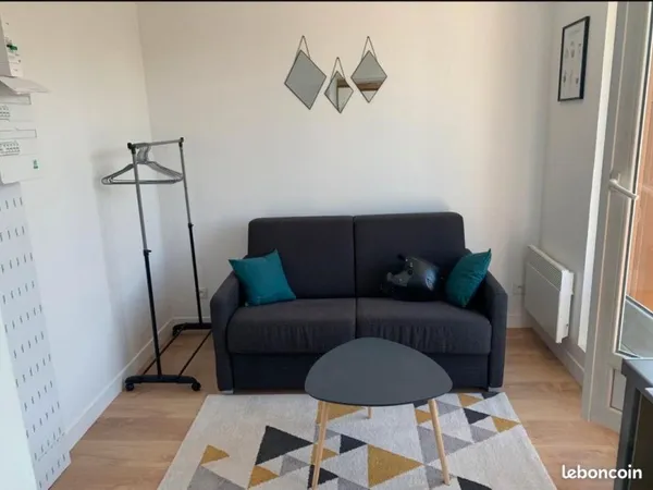 Studio meublé 15 m² avec terrasse - Garantie Visale obligatoire