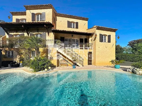 Mandelieu Minelle Vignerons - Belle Villa Sud Vue Esterel Secteur Prise 4 Chambres + Bureau - Piscin
