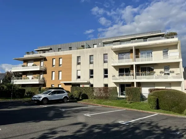 Appartement Type 2 - Balcon - Garage Fermé