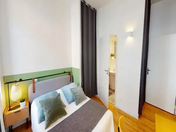 Colocation 18 Bellegarde 1 - Chambre 2