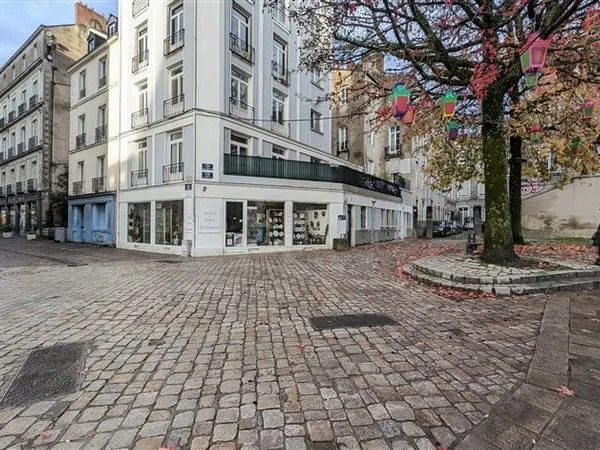 Luxueux 3 pièces avec tolérance de stationnement