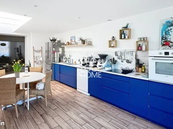 Maison 5 pièces 144 m²