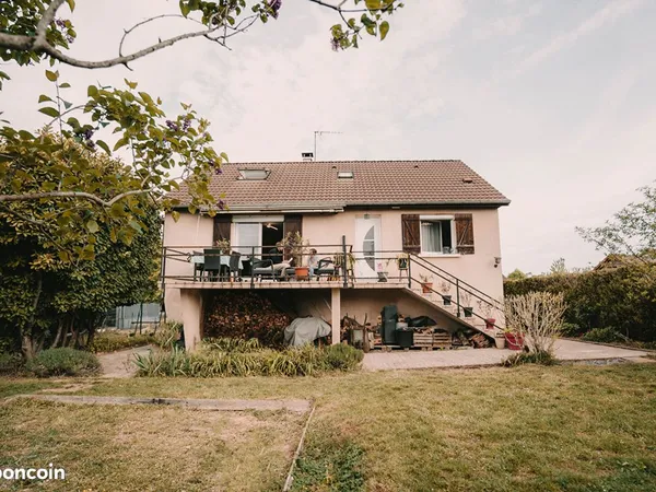 Maison 6 pièces 100 m²