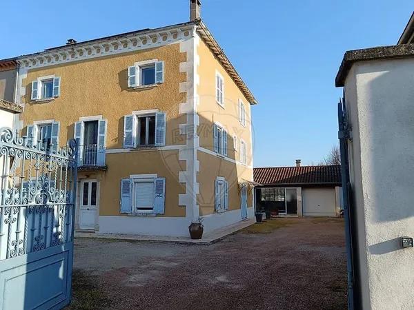 Maison 7 chambre(s) à vendre
