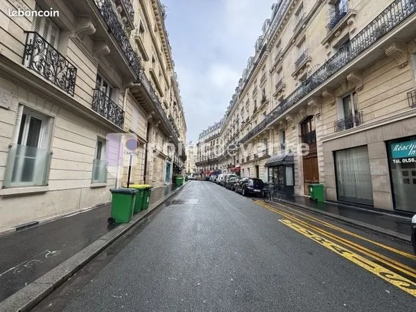Local commercial 245 m²