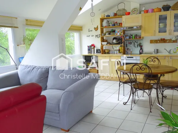 Beau duplex lumineux dans un écrin de verdure