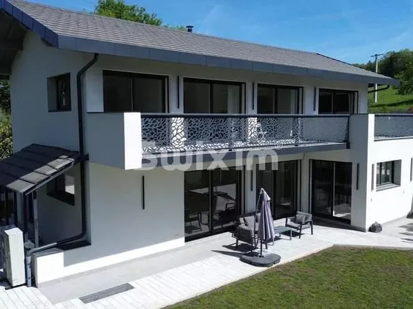 Villa contemporaine d'exception à Saint-Martin-Bellevue