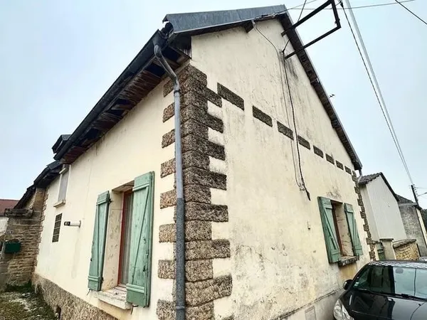 MAISON DE VILLAGE 150m2 HABITABLES