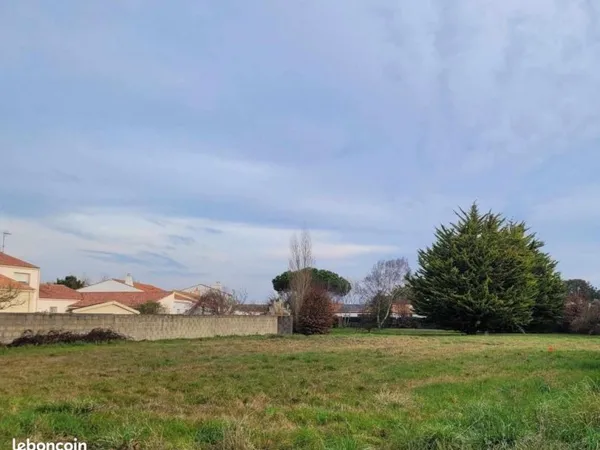 Terrain 640 m² Les Sables D Olonne