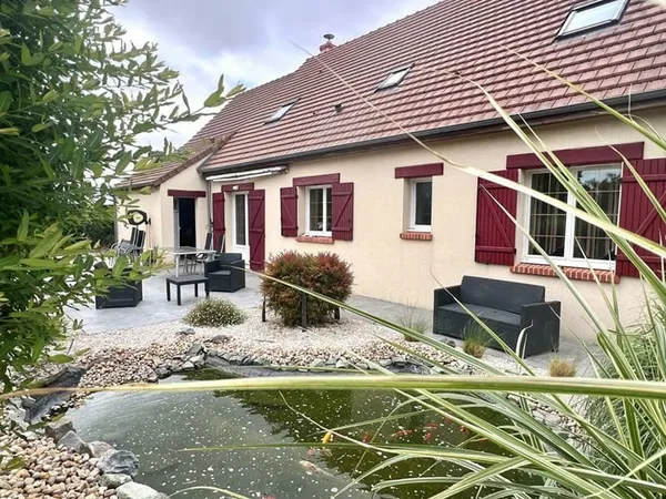 Maison 6 pièce(s) 160 m2 Sans travaux