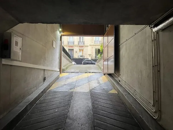 Parking 10 m²