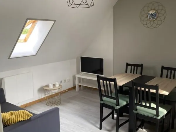APPARTEMENT T2 MEUBLE QUARTIER RENANCOURT