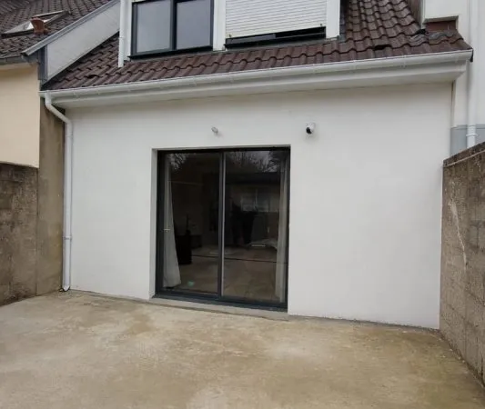 Maison deux chambres, entièrement rénovée.