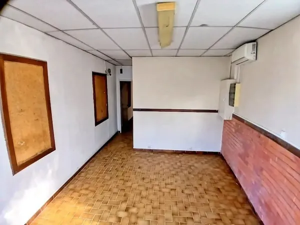 Local 2 pièces 40 m²