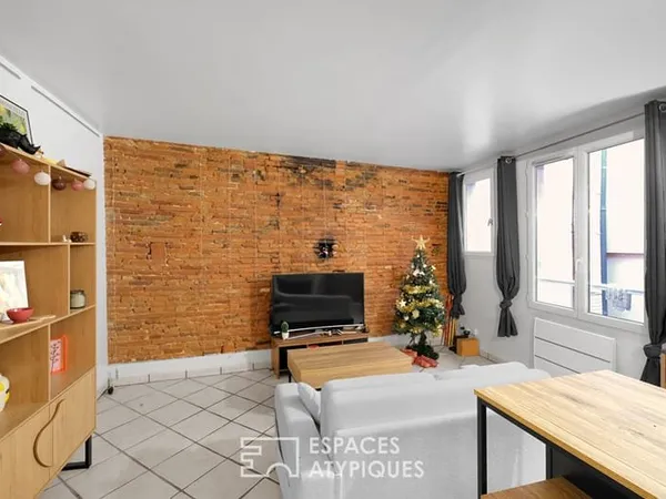 Duplex en dernier étage aux Carmes