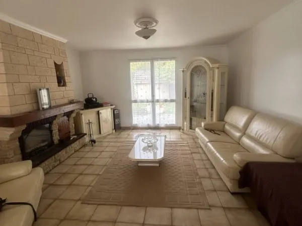 Maison 7 pièces 121 m²