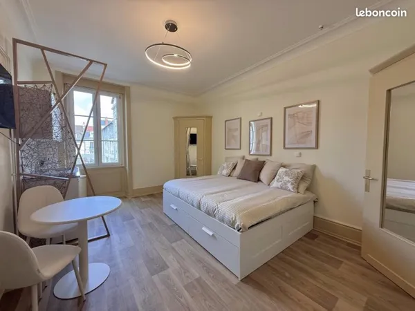 Studio 1 pièce 23 m²