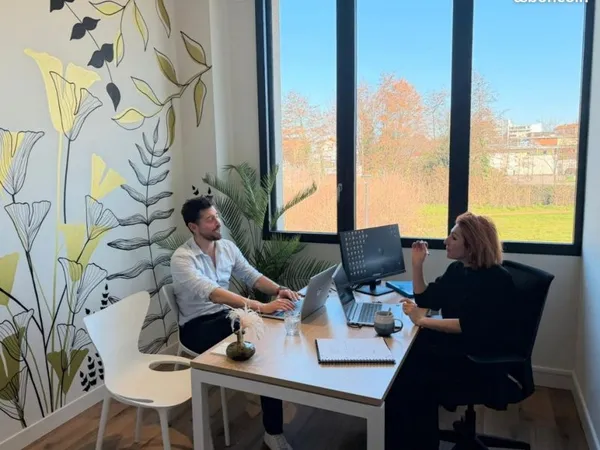 Bureau privé et coworking