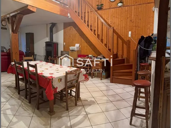 En Exclusivité à Ville-sur-Cousances