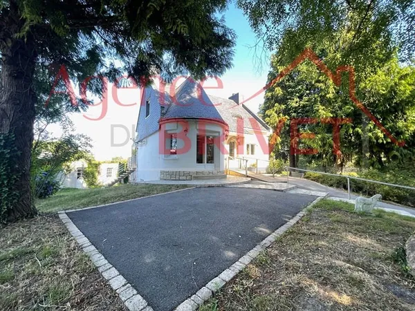 Maison avec 2 hectares et un étang