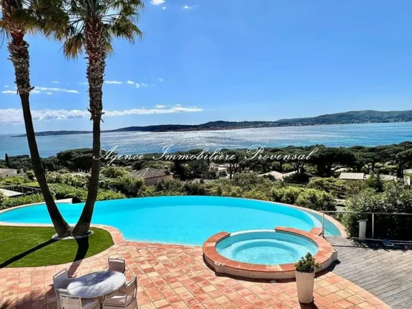 location saisonnière villa 7 Pièce(s)