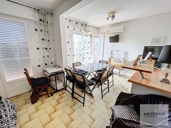 Six-fours les plages La Coudoulière Appartement T1 dans secte...