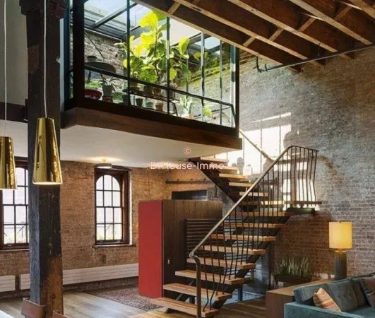 Maison 350 m²