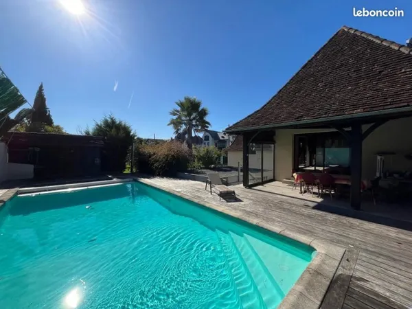 Maison 5 pièces 165 m²