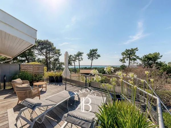 VILLA D'ARCHITECTE «LA SIESTA» AVEC VUE PANORAMIQUE SUR LE BASSIN, AU PYLA-SUR-MER - CAPACITÉ 10 PER