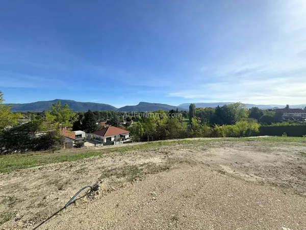 Terrain 707 m² - Les Avenières
