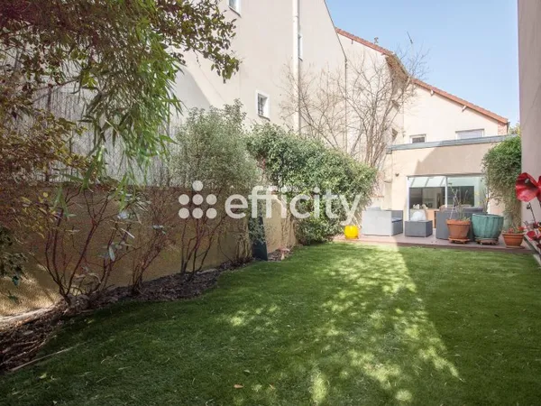 Maison 6 pièces 121 m²