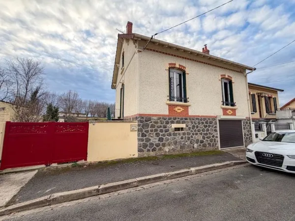 Maison année 30 de 4 chambres avec jardin