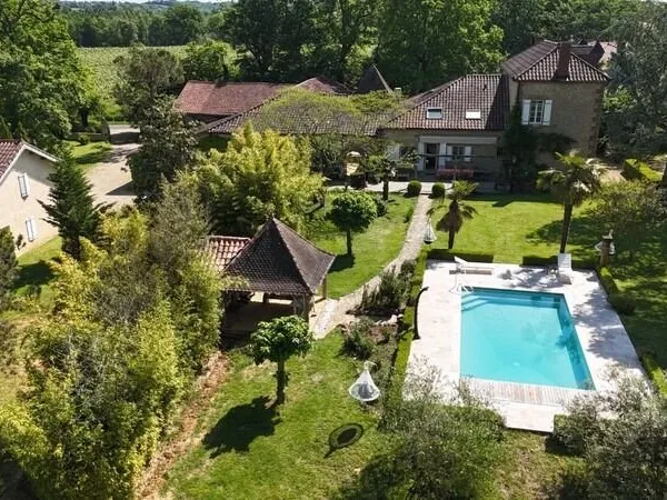 Dpt Gers (32), TRES ELEGANTE PROPRIETE RURALE sur 4.5 hectares, près de Nogaro, Aire, Eauze, MAISON 