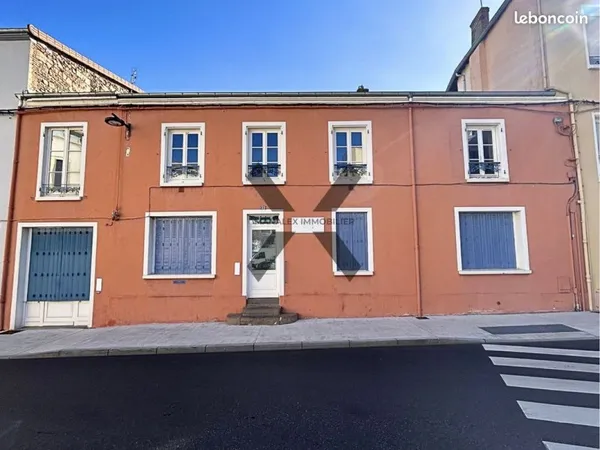 Local 144 m² Roanne